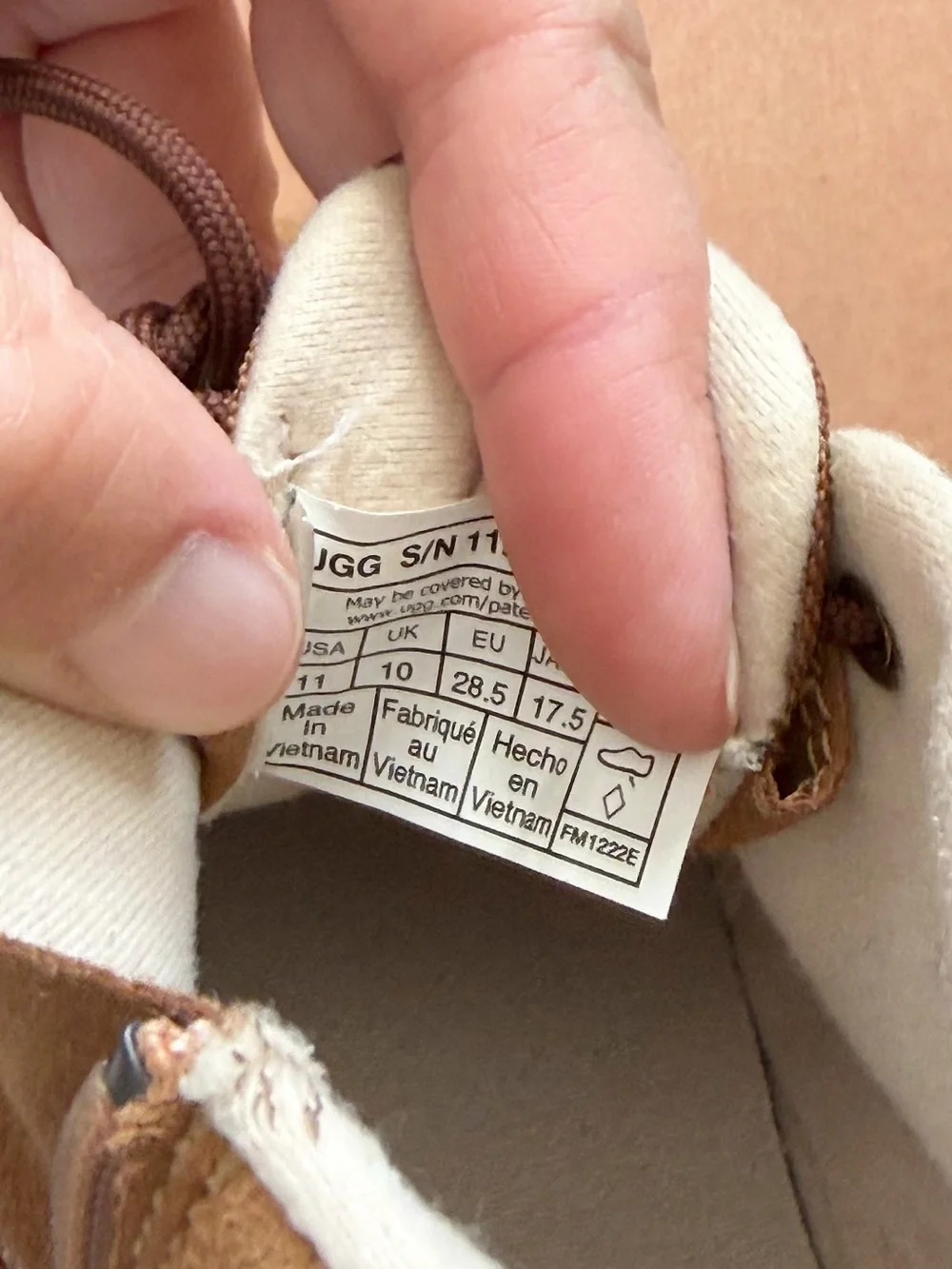 Ugg Canoe III Weather Kids Sneaker in Chestnut Suede